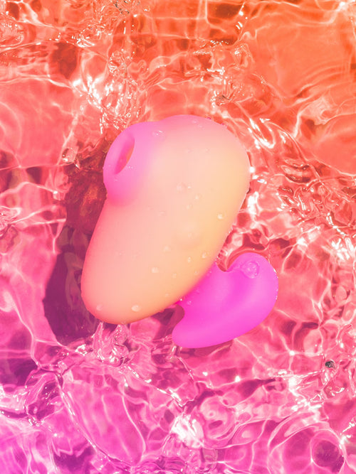 Load image 1 in gallery view. Romp Kiss Rechargeable Mini Massager