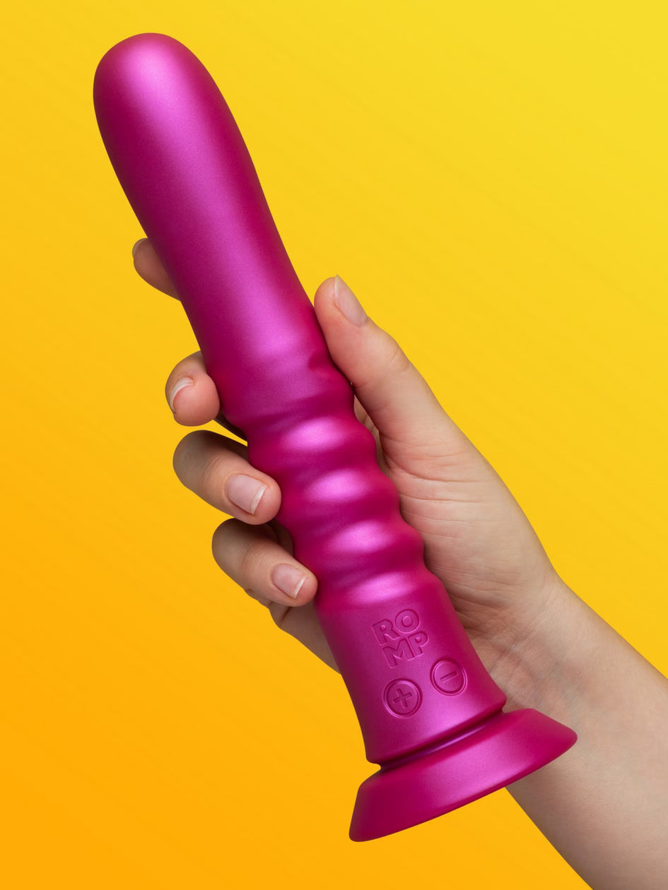 Jiggle Rechargeable Silicone Thrusting Vibrating Dildo with Suction Cup
