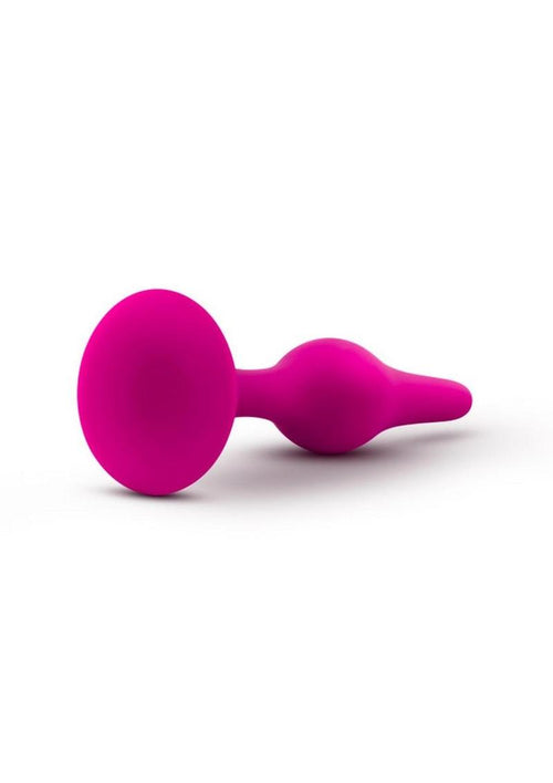 Load image 1 in gallery view. Luxe Beginner Plug Silicone Butt Plug Luxe
