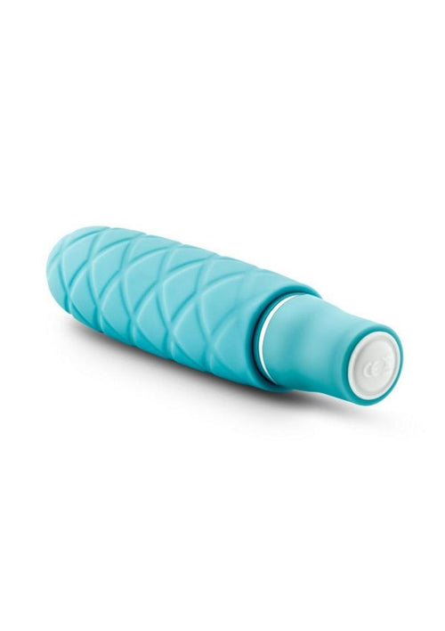 Load image 1 in gallery view. Luxe Cozi Siliconemini Vibrator Luxe