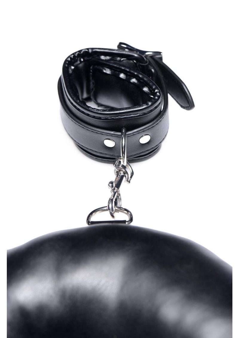 Strict Padded Thigh Sling with Wrist Cuffs STRICT