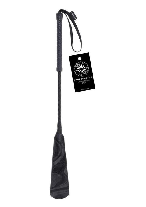 Load image 1 in gallery view. The Velvet Strike Crop - Black