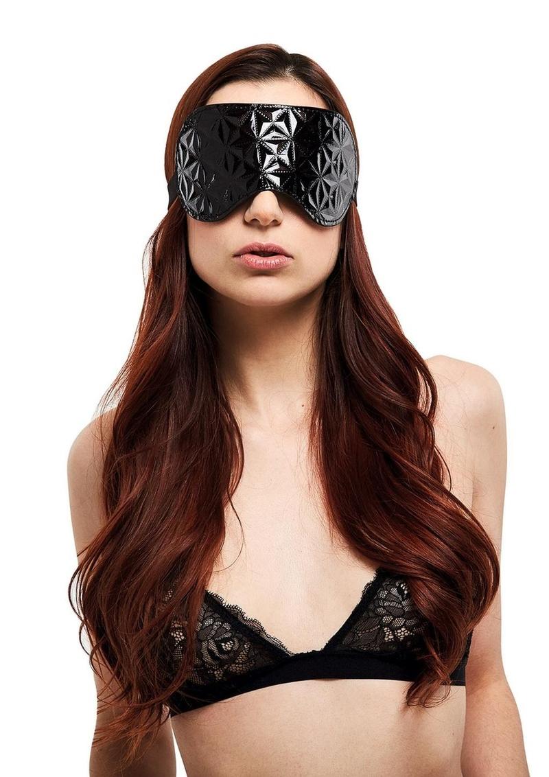 WhipSmart Black Out Blindfold Whipsmart