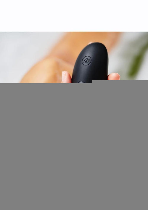 Load image 1 in gallery view. Womanizer Classic 2 Rechargeable Silicone Clitoral Stimulator Womanizer